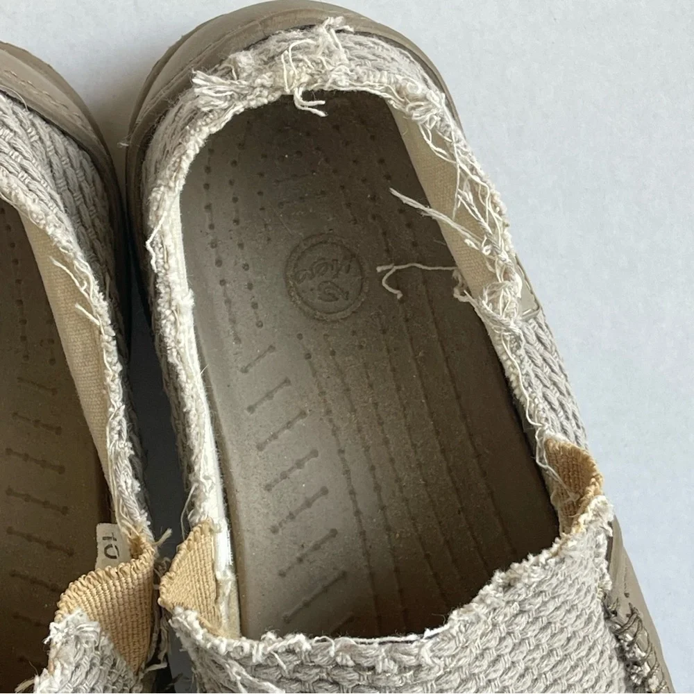 Rare Olukai/Crocs Men's Slip-On Casual Loafer in Beige
